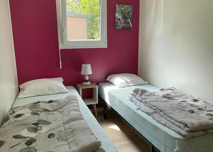 Modern And Cosy Ecolodge, Shared Heated Pool, 4*